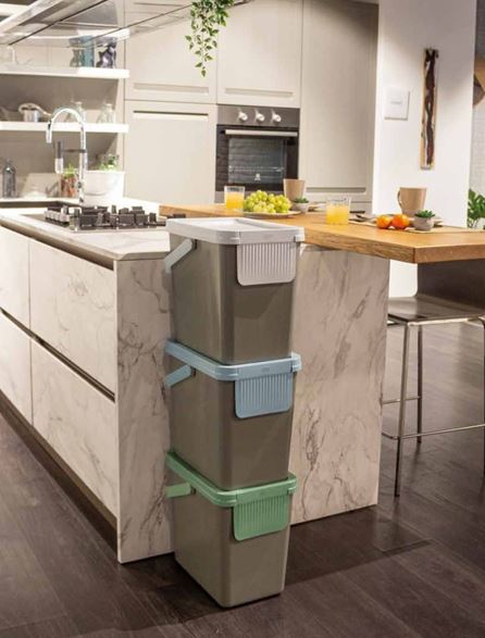 SET VAN 3 SORTEER VUILNISBAKKEN 25L