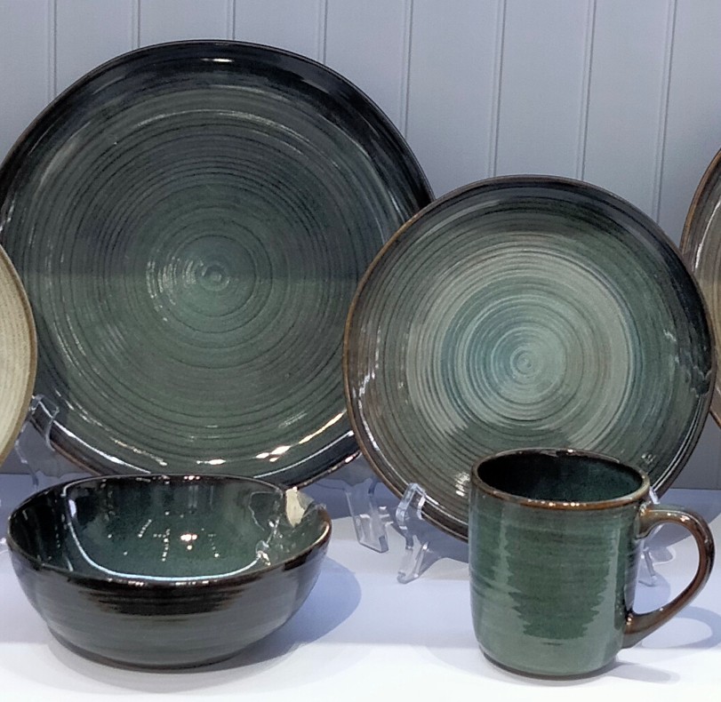 KOM 740ML REACTIEF BLAUW DIA.17CM