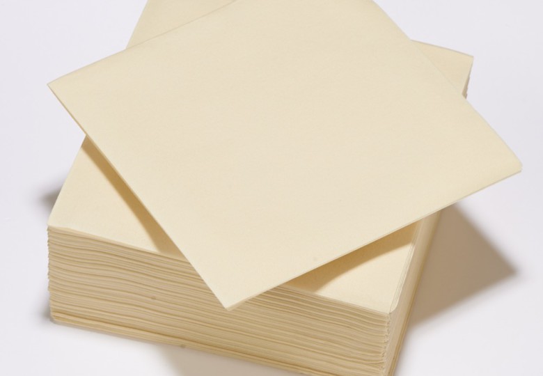 30 CREME SERVETTEN 38X38CM