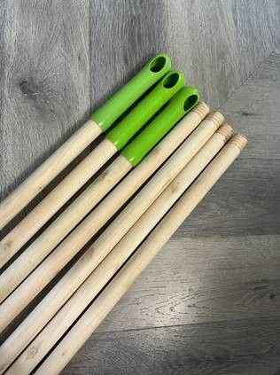 MANCHE DE BROSSE 130X2.2CM EUCALYPTUS