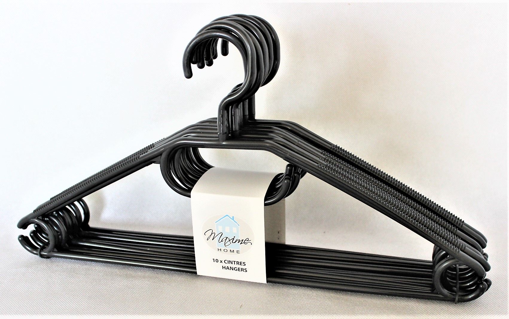 SET DE 10 CINTRES EN PLASTIQUE NOIR