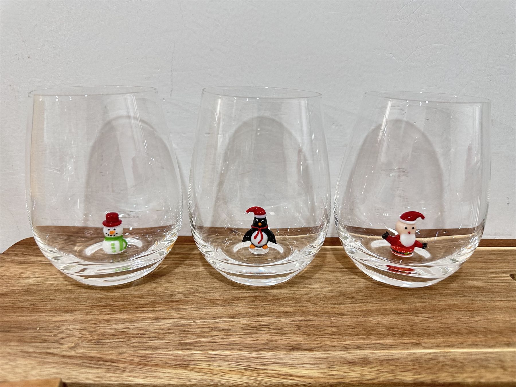 GLAS MET GEINTEGREERDE DECORATIE "KERST"